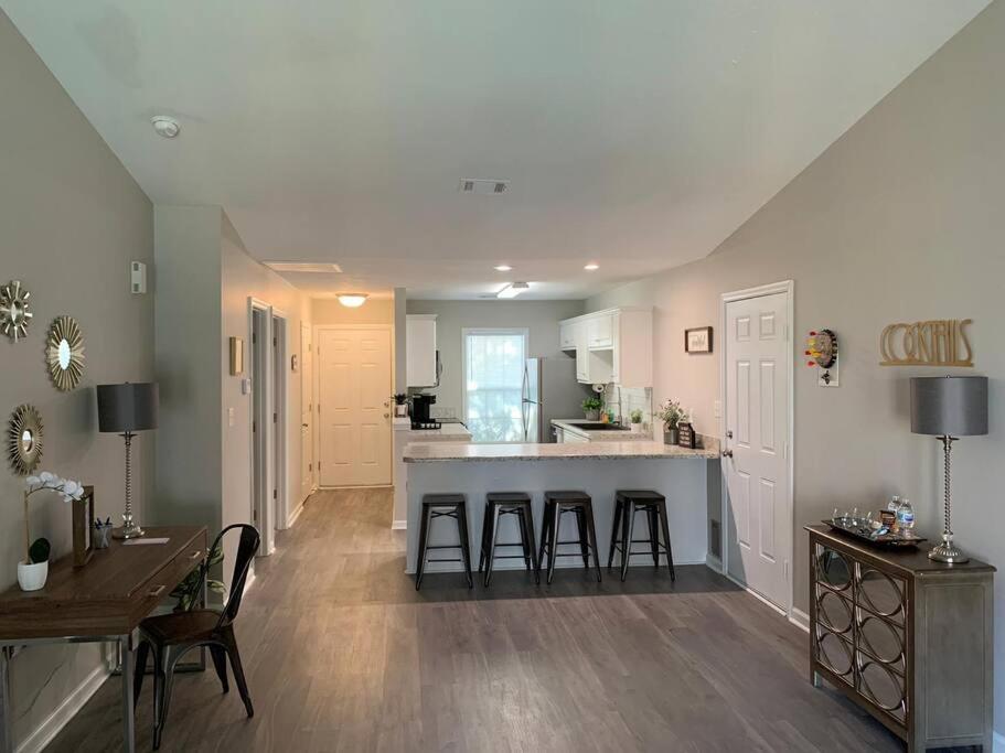 Comfy, Stylish Townhome Near I-20! Огаста Екстер'єр фото